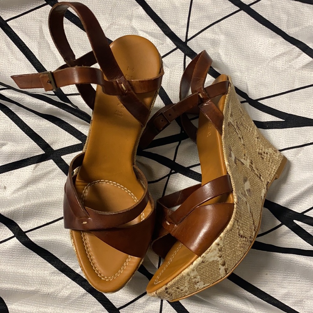 Italian Leather Beautiful Platform Light Sandals Made in Italy 🇮🇹